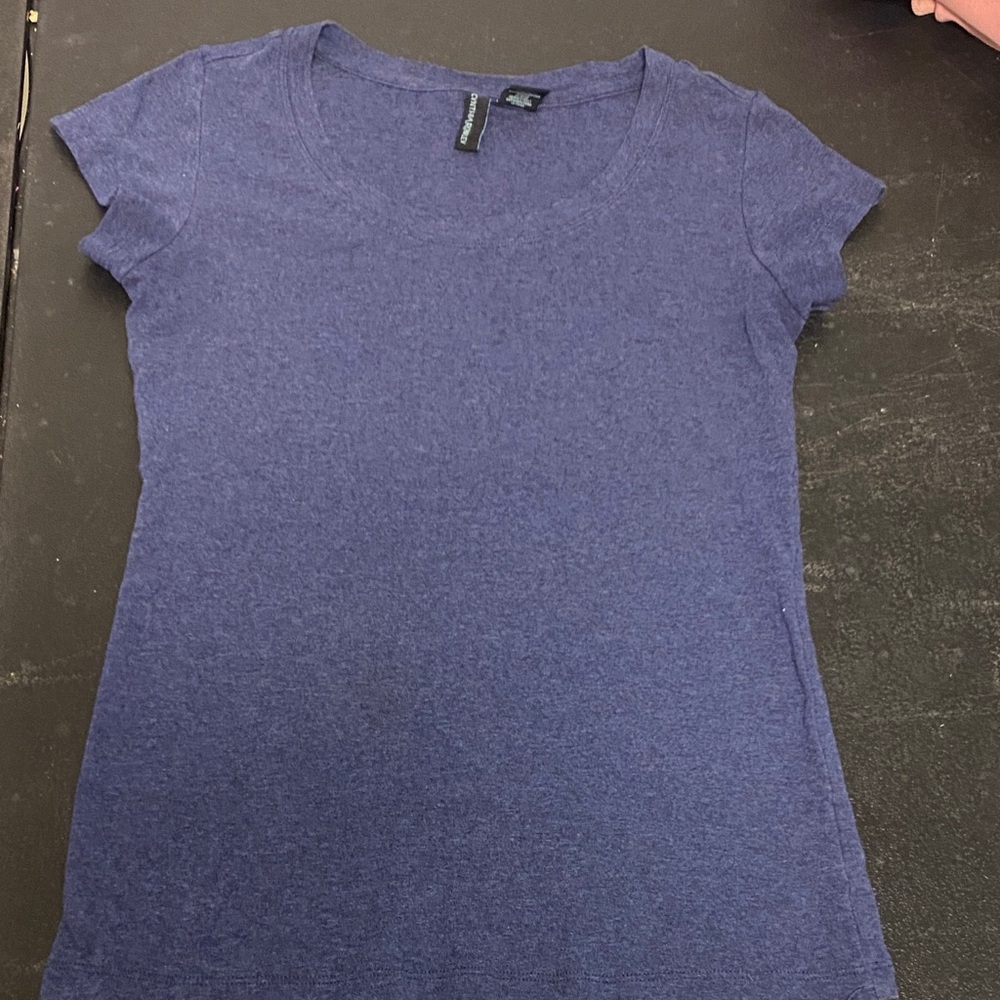 Cynthia Rowley Heathered Blue Short Sleeve Tee